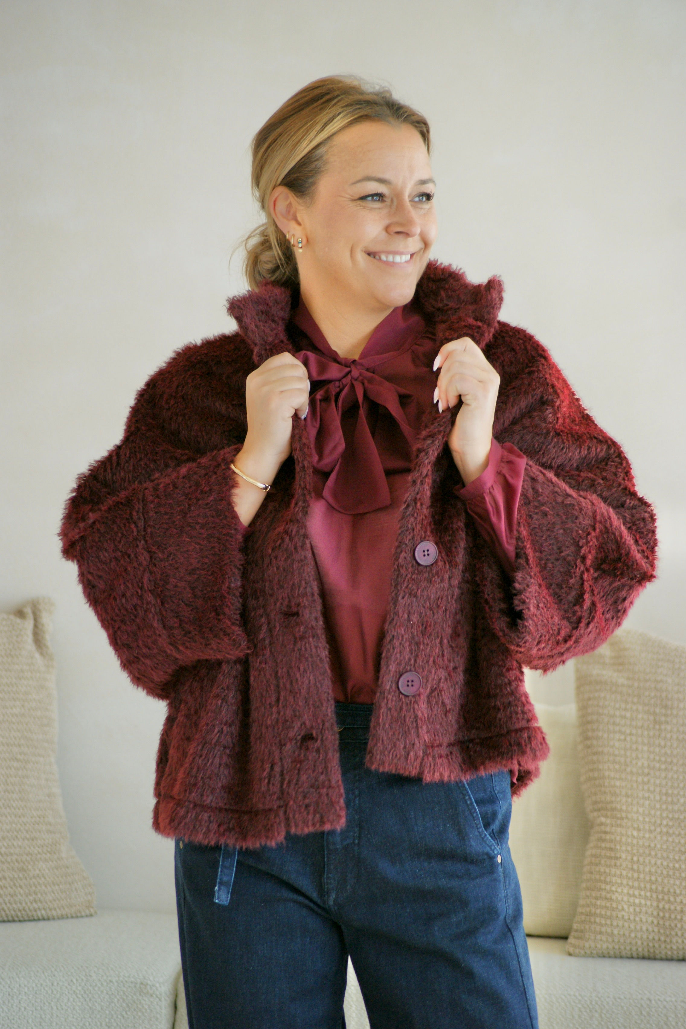 72512 Bordeaux cape-jas in fluffy material Punto