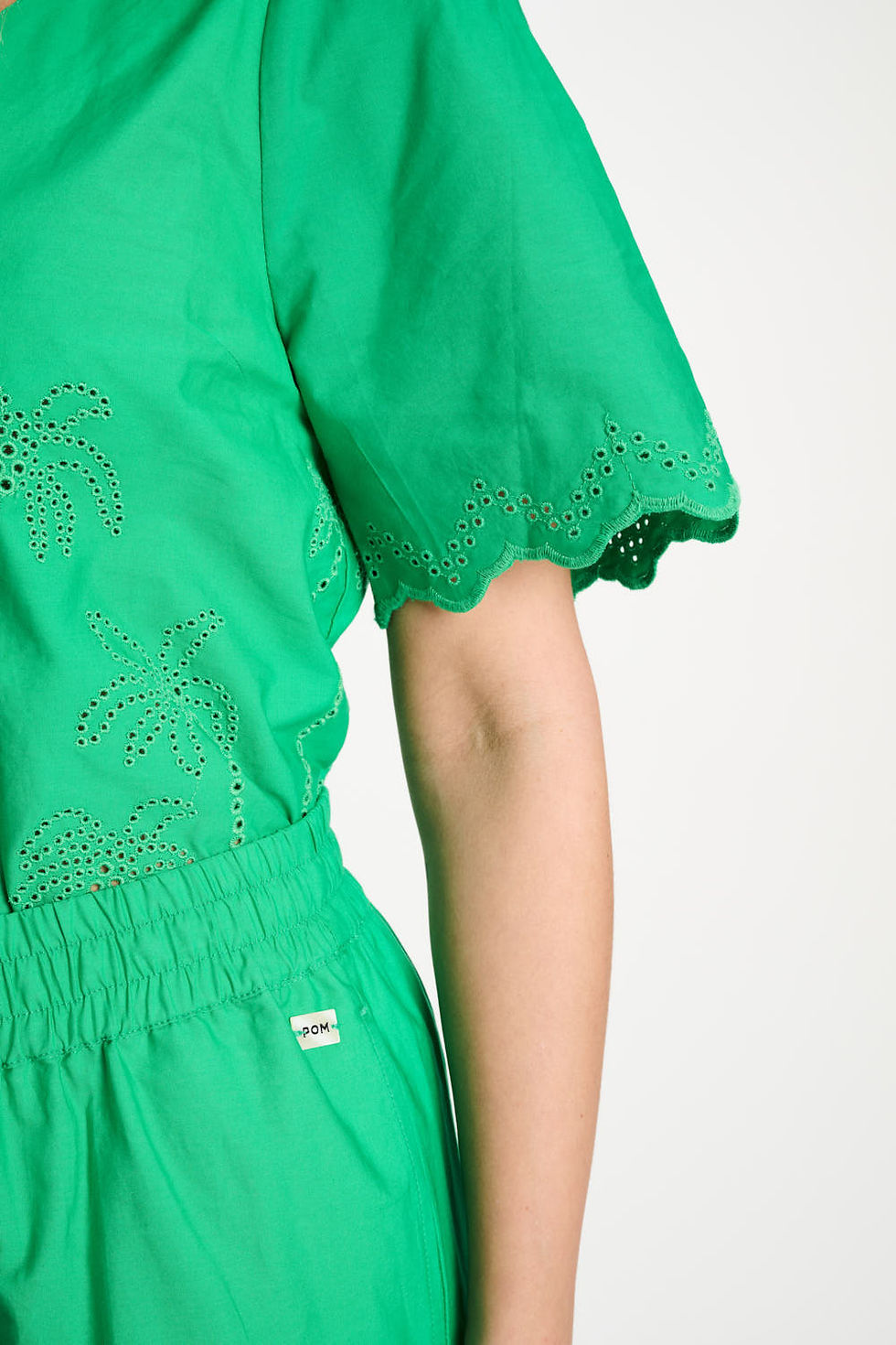 Thumbnail: 69387 Groene blouse POM