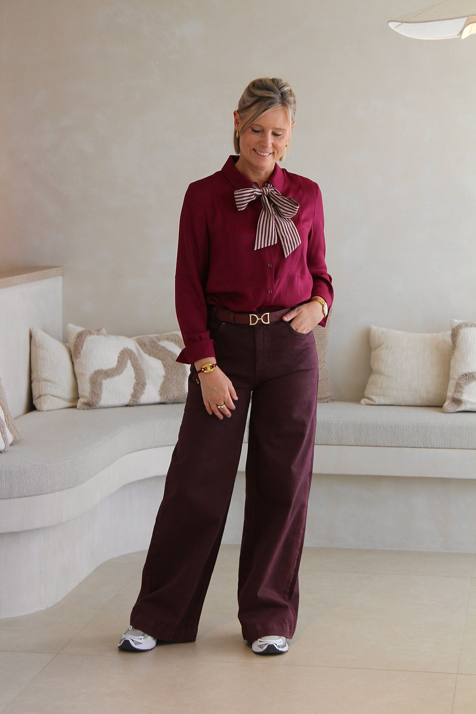 Thumbnail: 70825 stijlvolle blouse met gestreept striklint in donker fuchsia Xandres