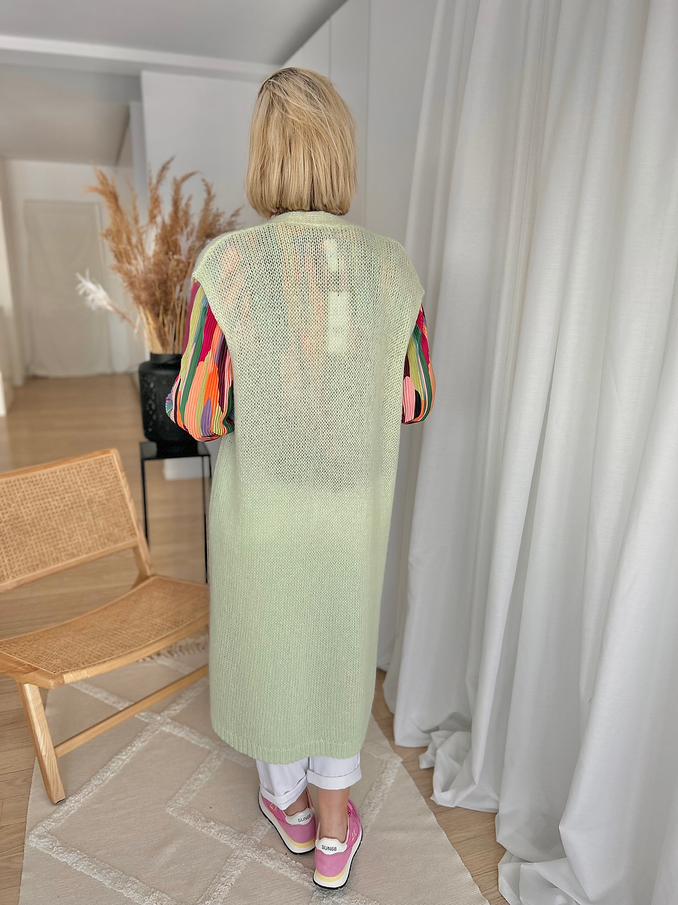Thumbnail: 59667 Lichtgroene cardigan zonder mouwen Xandres