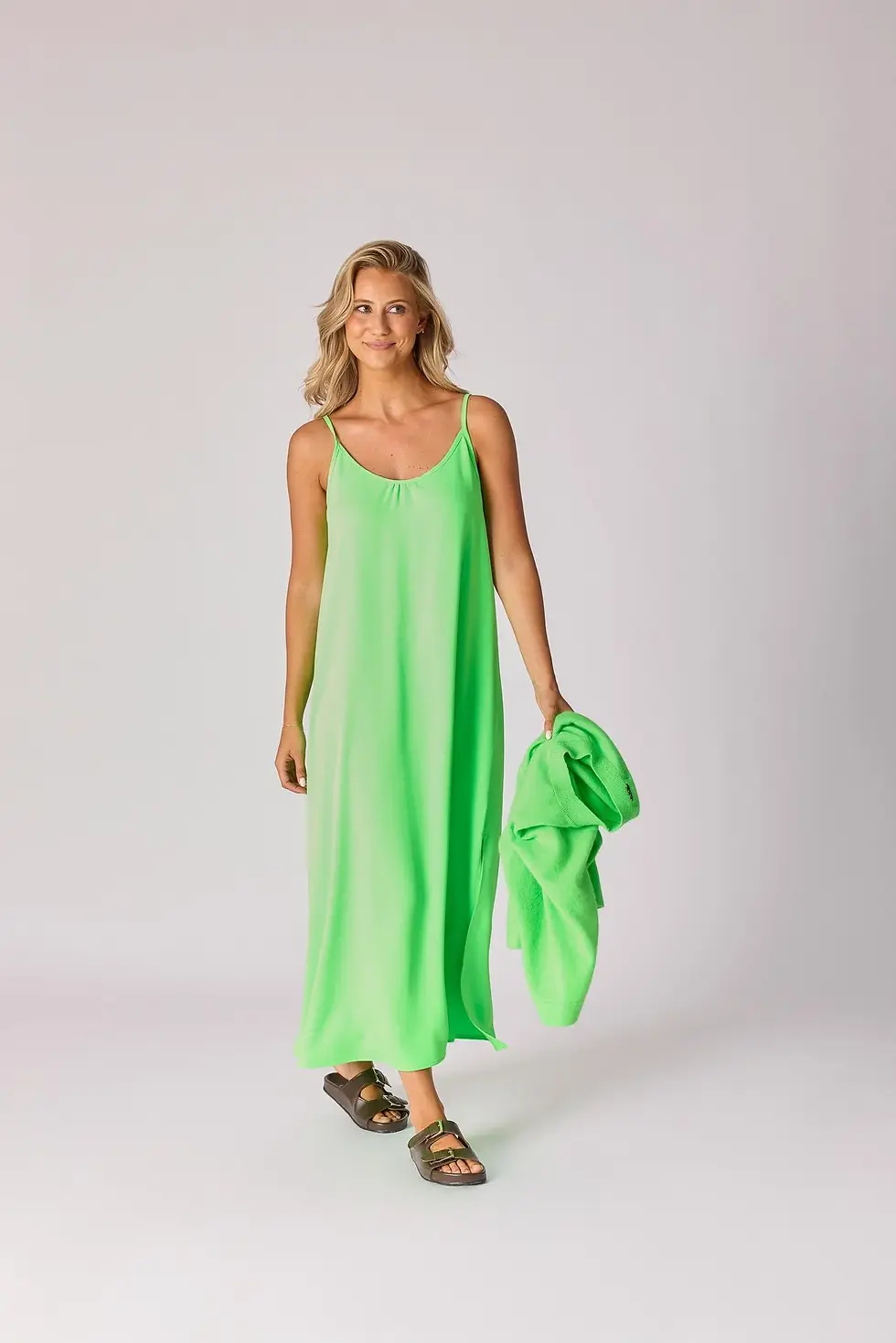 Thumbnail: 69461 Groene jurk valancia La Lotti