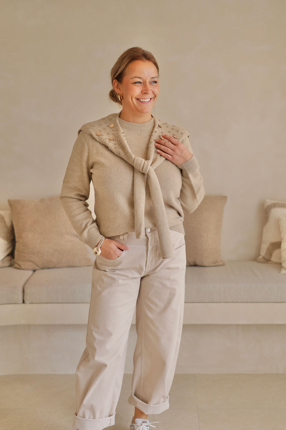 Thumbnail: 72370 Beige trui met bijpassende sjaal inclusief C&S The Label
