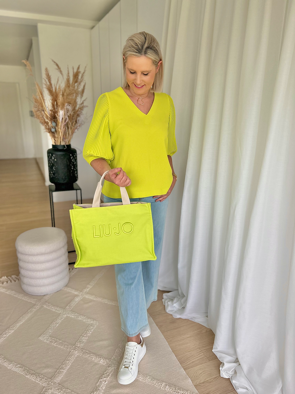 Thumbnail: 57315 Lichtblauwe jeans met hoge taille culotte model Liu Jo