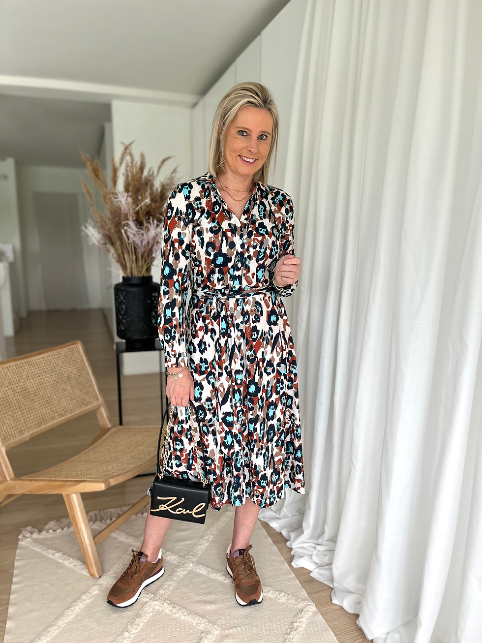 Thumbnail: 62547 Lange jurk met turquoise/camel leo print zachte stretch-kwaliteit Punto
