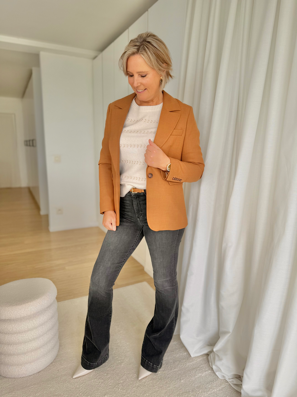Thumbnail: 58234 Camelkleurige stijlvolle blazer Xandres