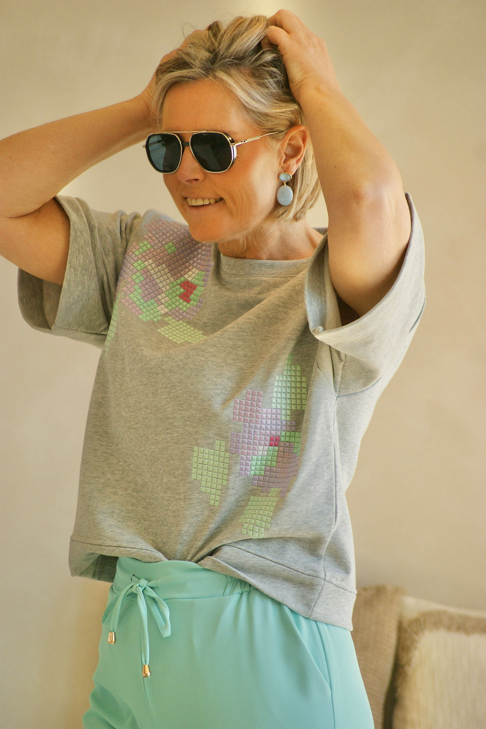 Thumbnail: 69257 Aquablauwe broek op rekker model 'Umac' punto