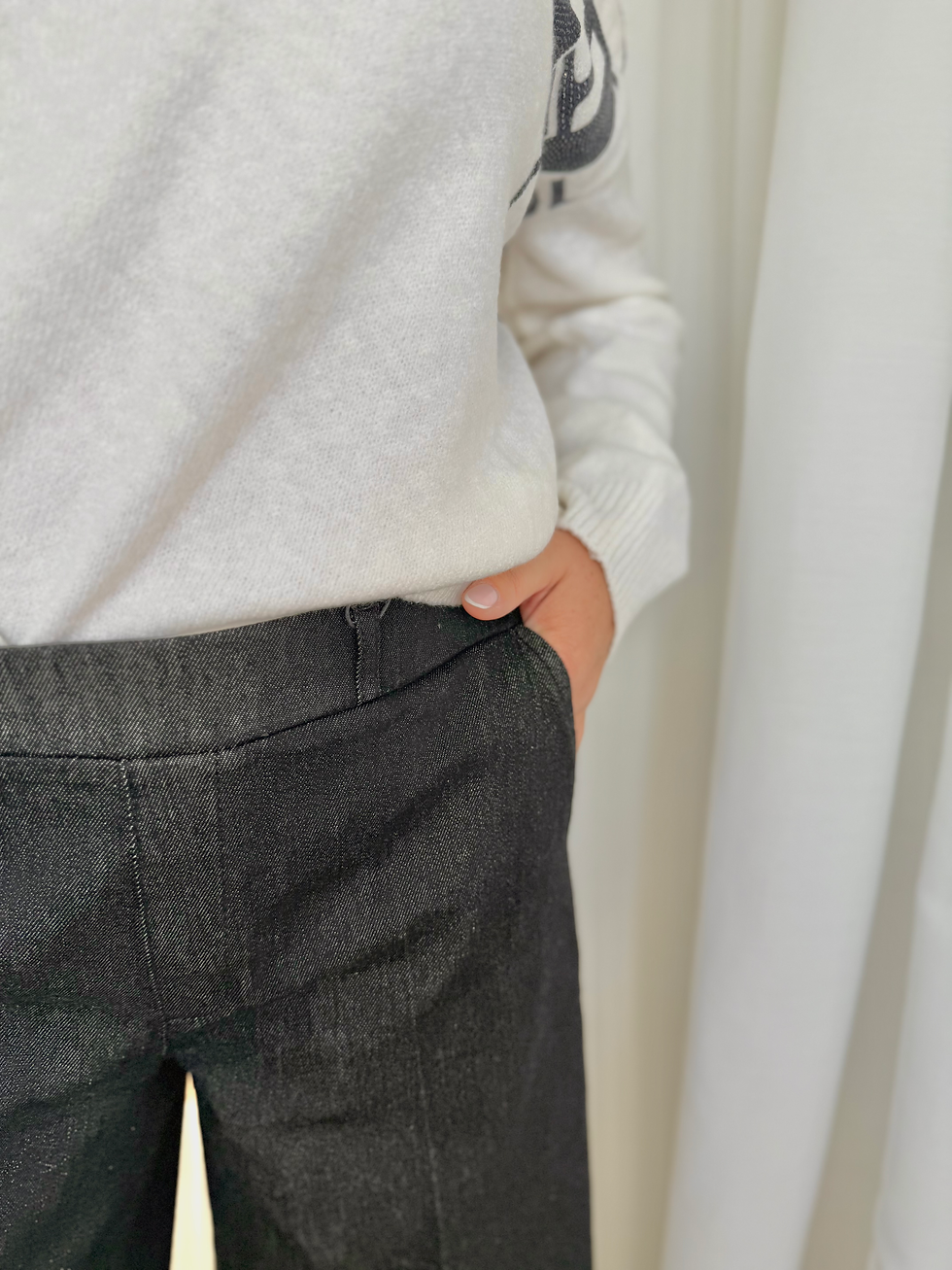 Thumbnail: 68445 Hippe jeans op rek donkergrijs model 'LIZZY' van Para Mi