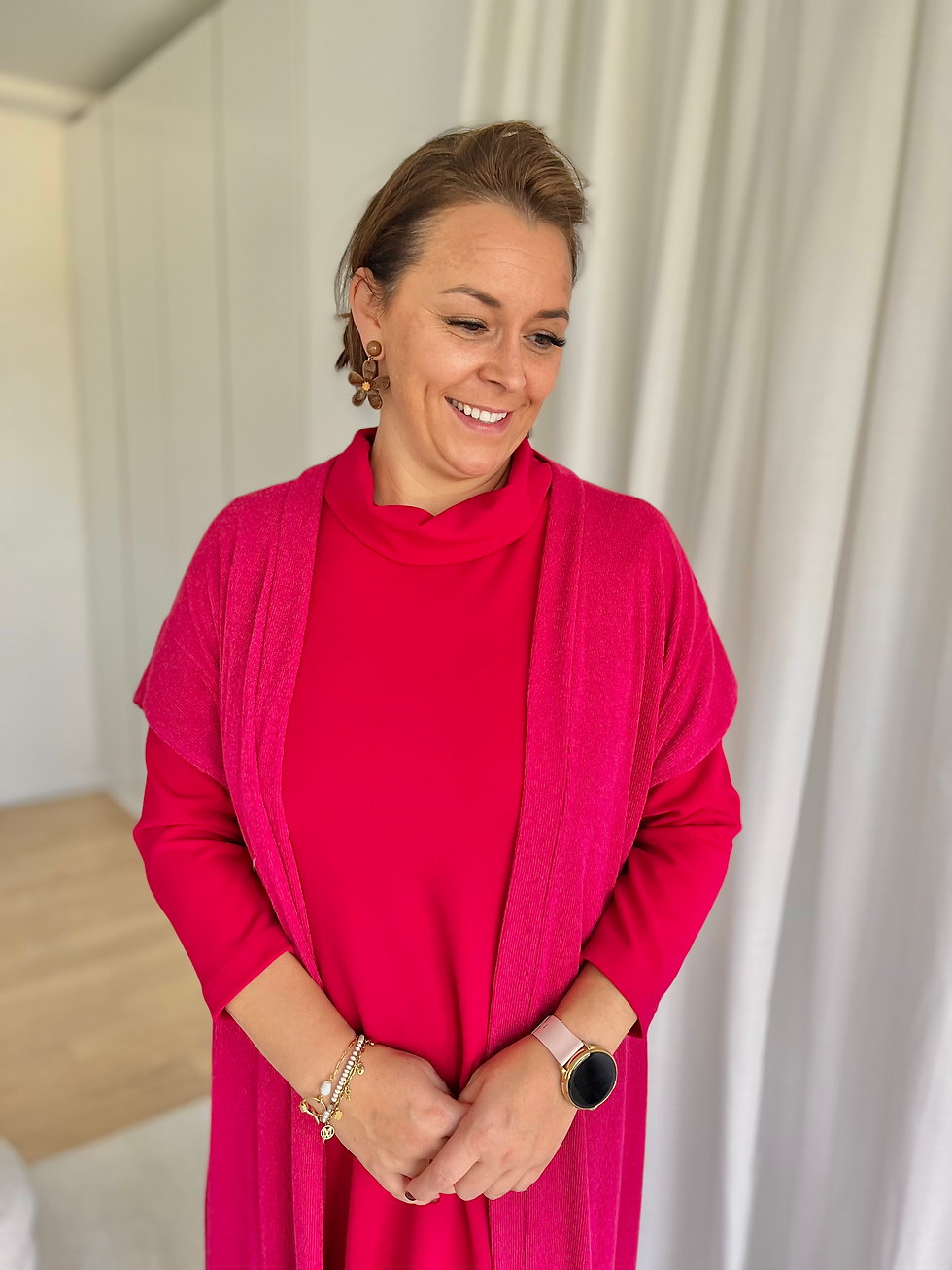 Thumbnail: 64795 Fuchsia roze lange zachte cardigan zonder mouwen Batida