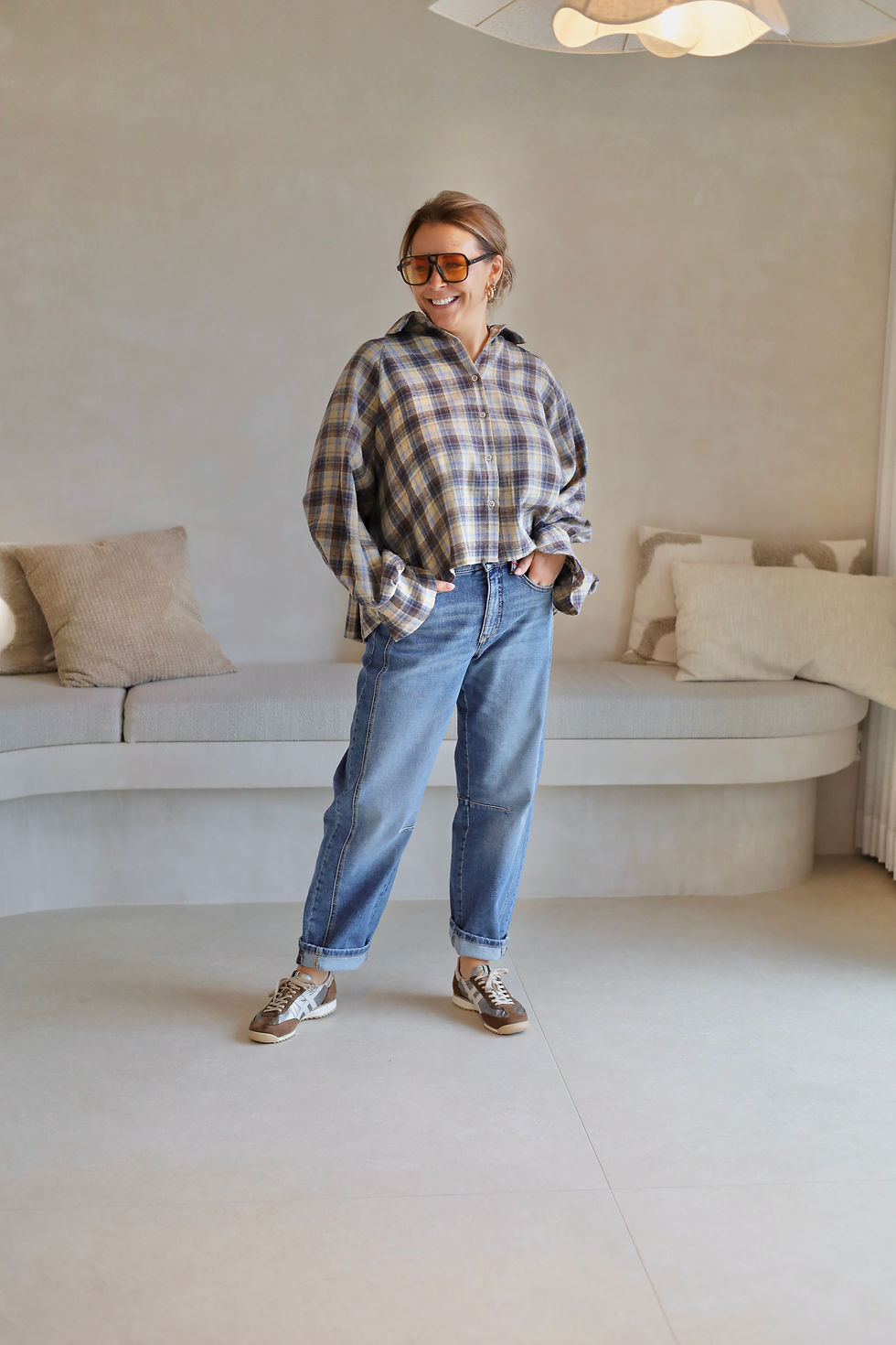 Thumbnail: 73817 Hippe jeans licht destroyed barrel model "ELIA" van Cambio