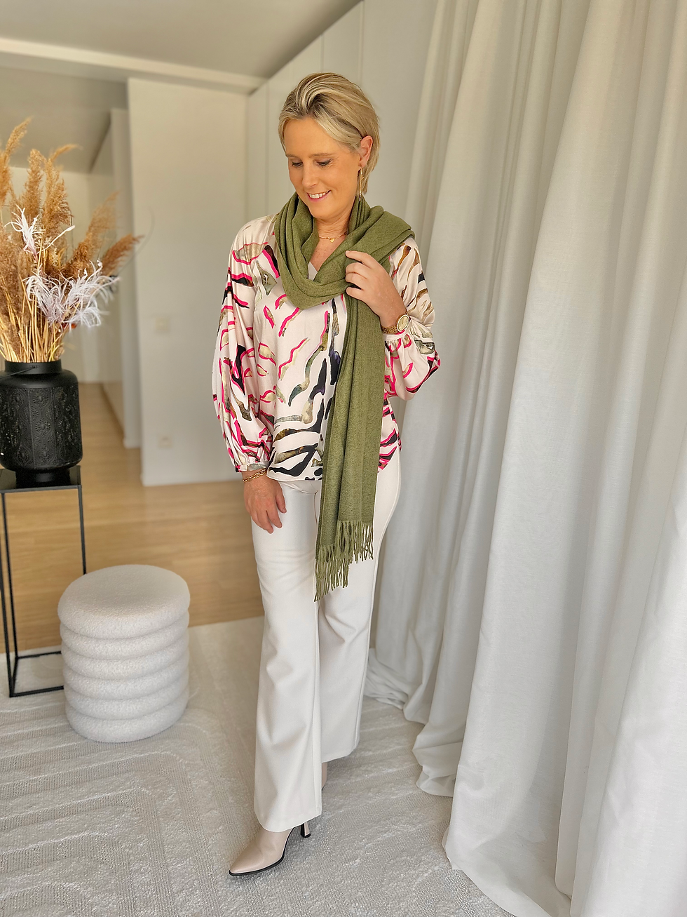 Thumbnail: 64880 Satijn-look blouse in multicolor print Senso