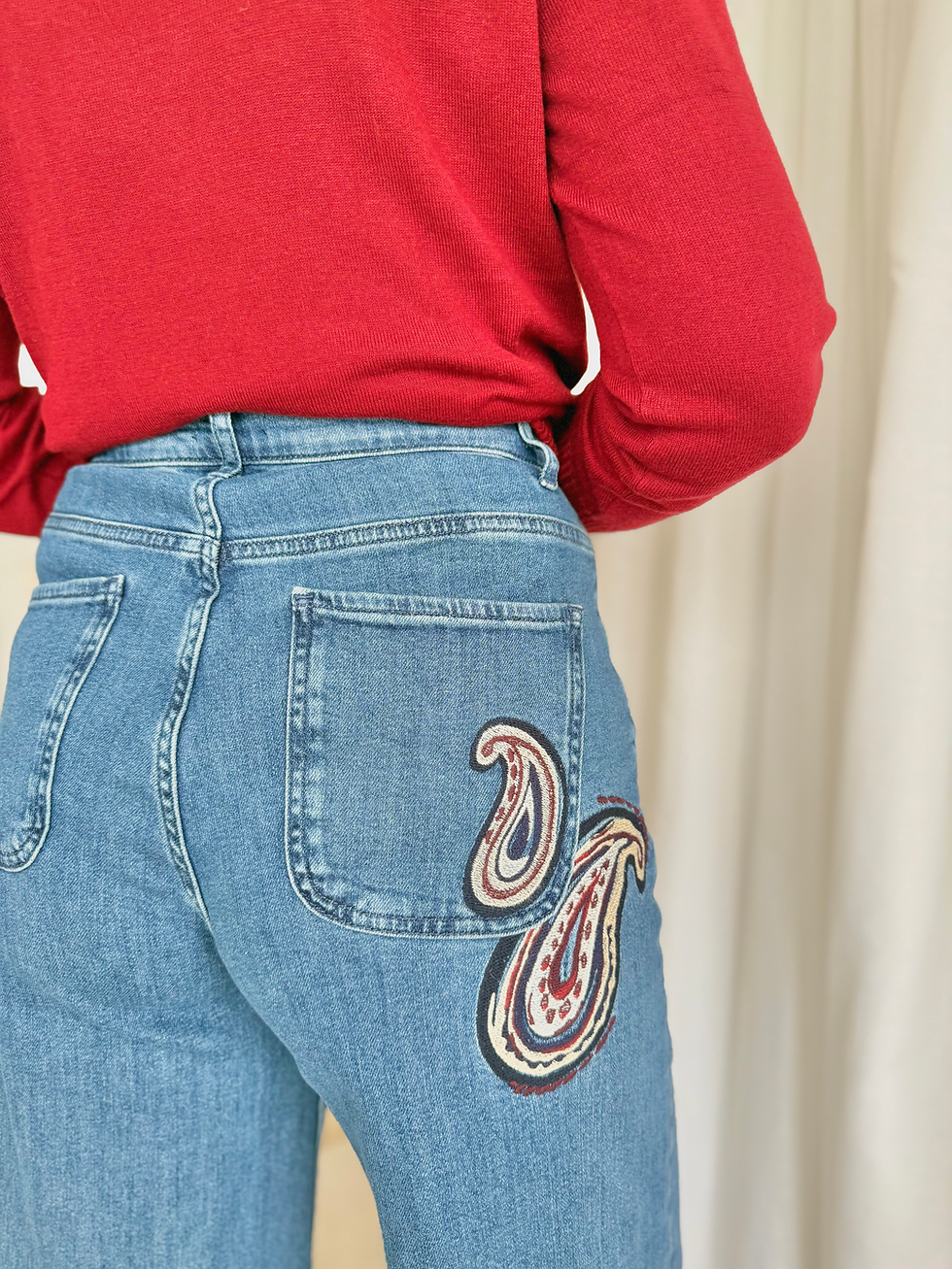 Thumbnail: 67971 Hippe jeans in mid wassing hoge taille met print Caroline Biss