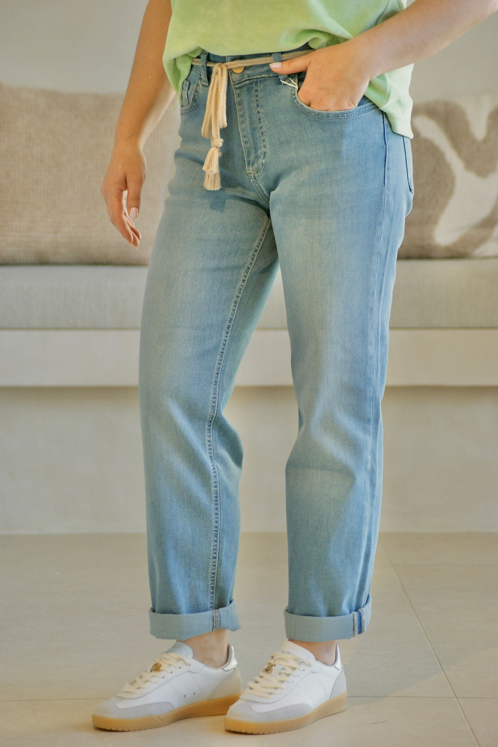 Thumbnail: 69076 Jeans in zomerwassing met koordje model 'BOBBY' van Para Mi