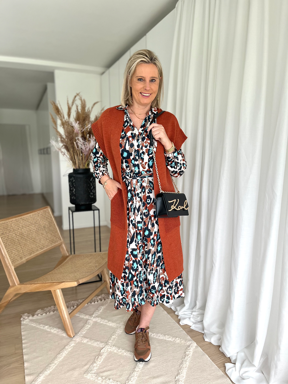 Thumbnail: 62547 Lange jurk met turquoise/camel leo print zachte stretch-kwaliteit Punto