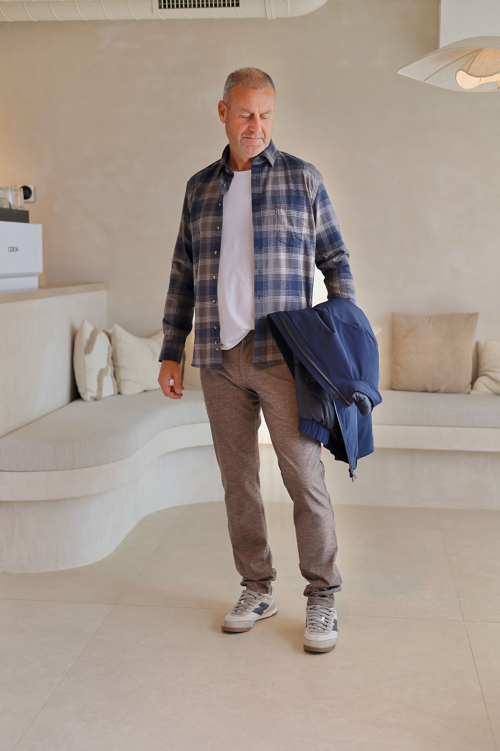Thumbnail: 71959 Bruine melée chino broek in wol-look North84