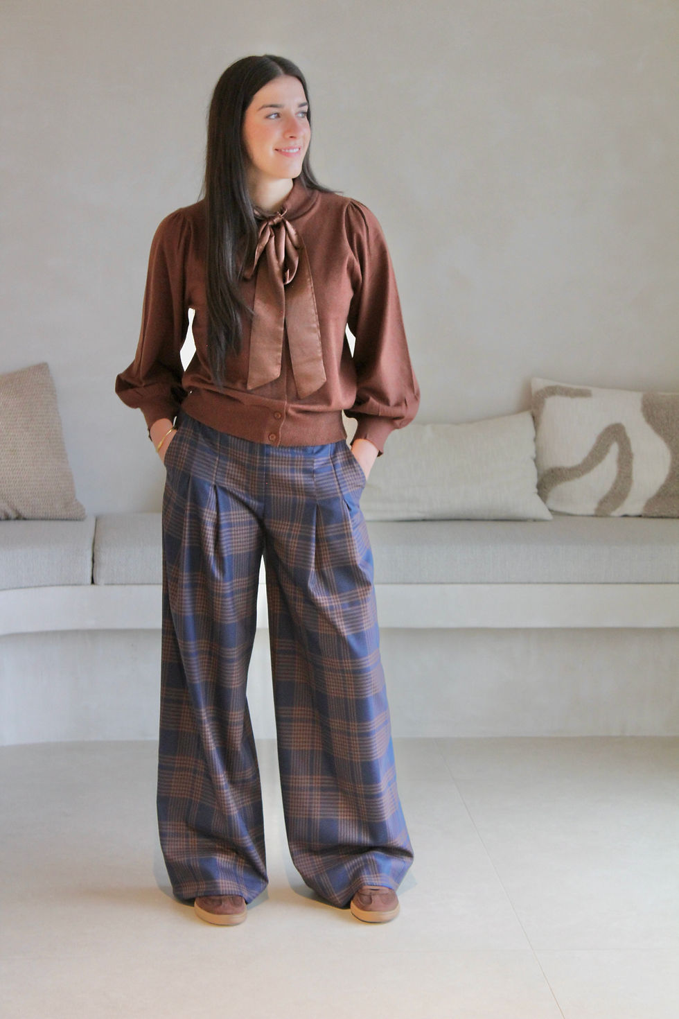Thumbnail: 71502 Broek met ruitpatroon donkerblauw/cognac Senso
