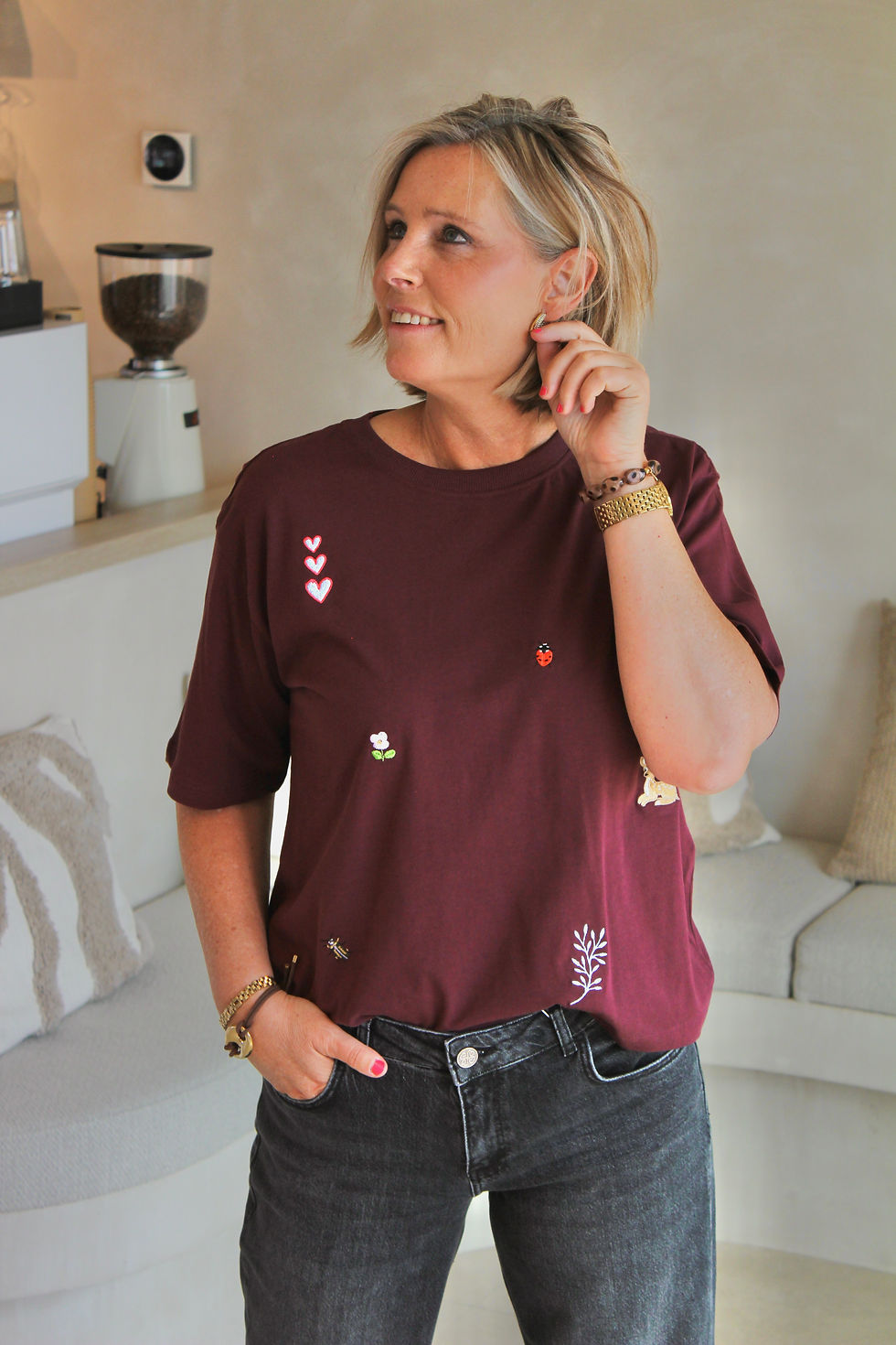 Thumbnail: 70668 T-Shirt met geborduurde print Numph