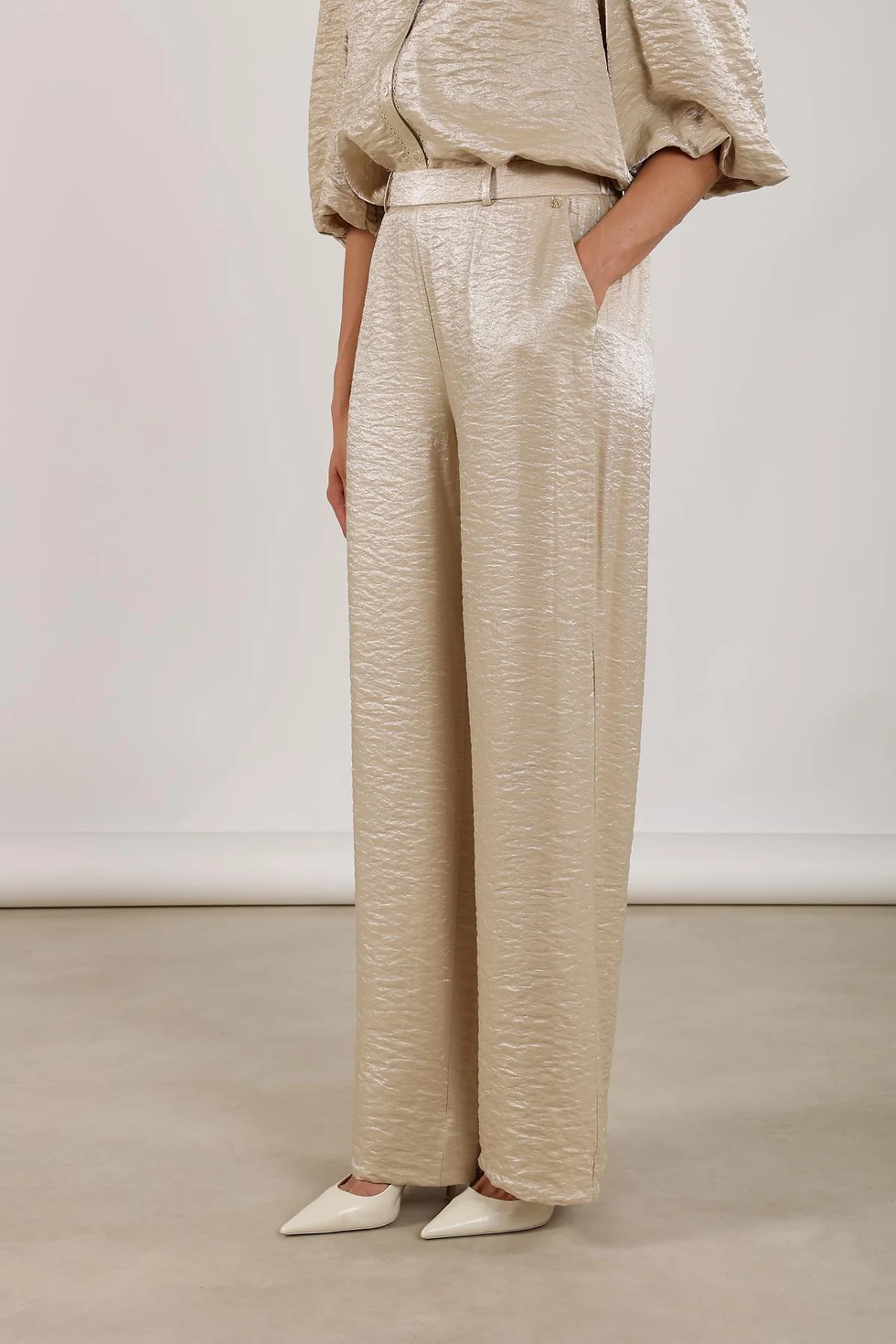 Thumbnail: 69295 Beige broek Nukus