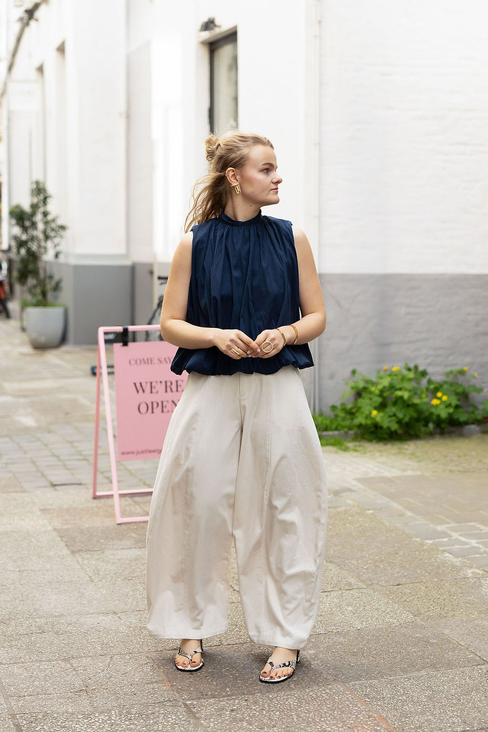Thumbnail: Maxime Bow Top Marine Blue