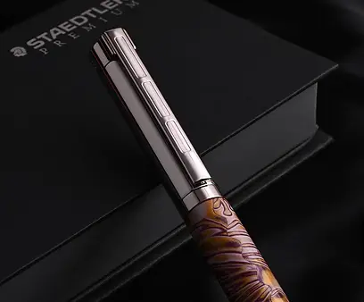 Steadtler-Premium-Pen-Of-The-Season-9PT1S3-Fountain-Pen-Image-8_720x.webp