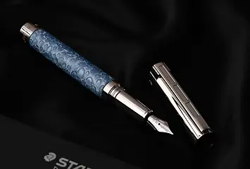Steadtler-Premium-Pen-Of-The-Season--9PT1S4-Fountain-Pen-Image-7_1080x.webp
