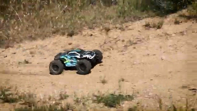 Thumbnail: Team Associated Reflex 14MT Monster Truck(Blue and Green) Ready-To-Run RC India
