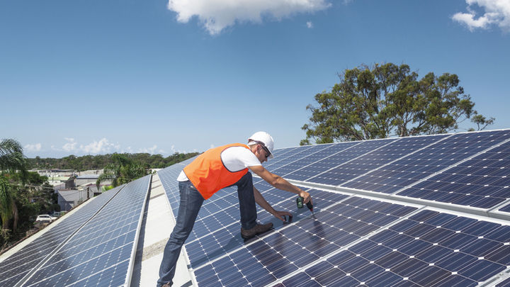 Installation de panneaux photovoltaïques pour une copropriété dans le Nord