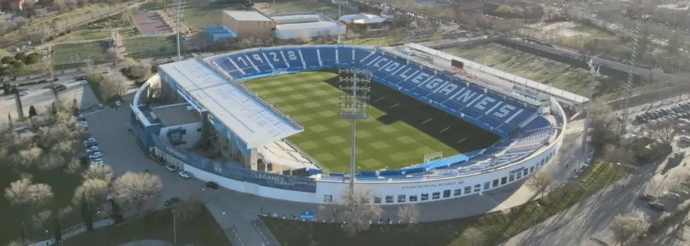 Vista del Estadio Municipal Butarque, campo del CD Leganés, referente deportivo y símbolo de la ciudad de Leganés en la Comunidad de Madrid