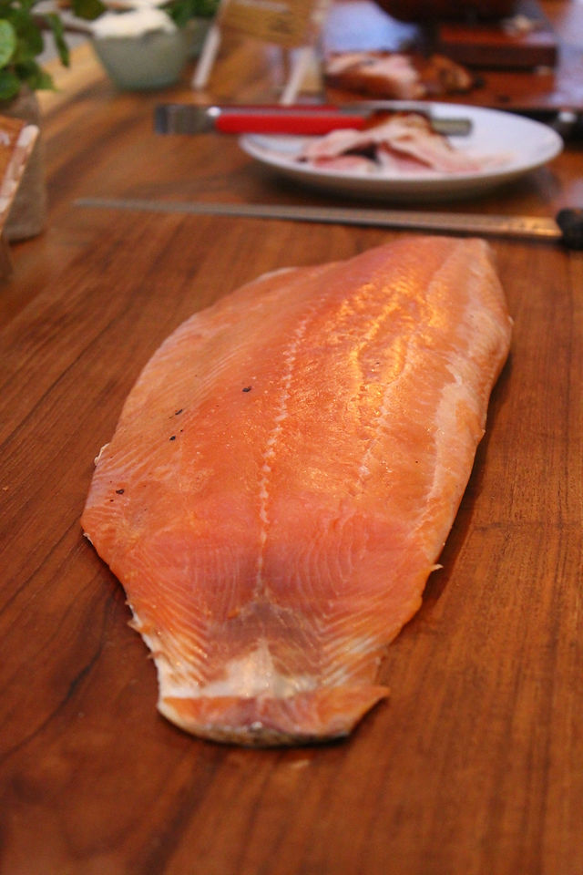 live station smoked salmon