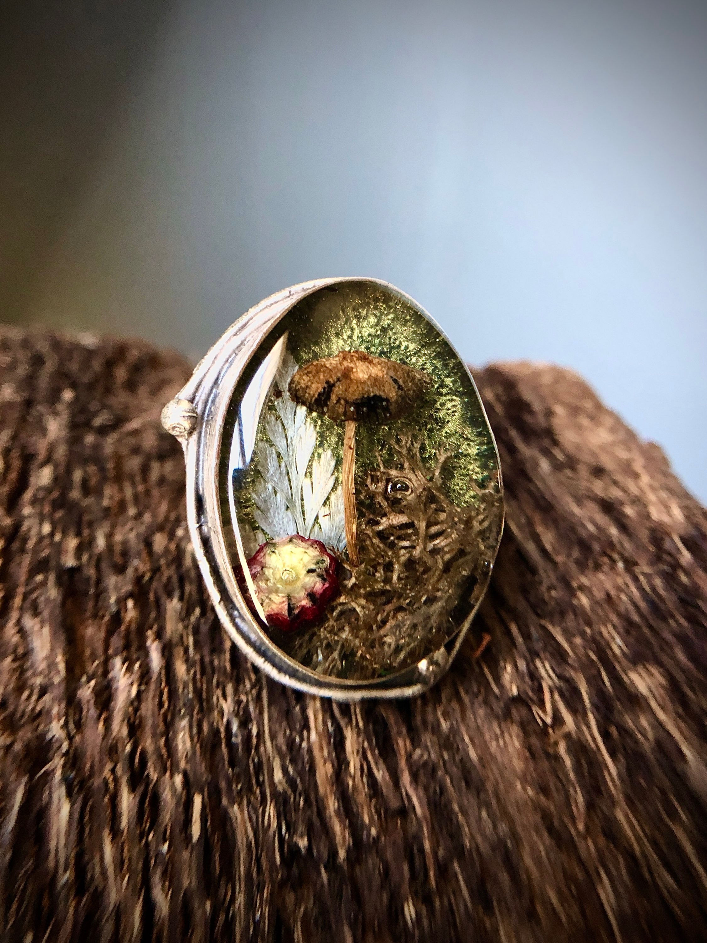 Statement Olive Gold Shroomie Ring