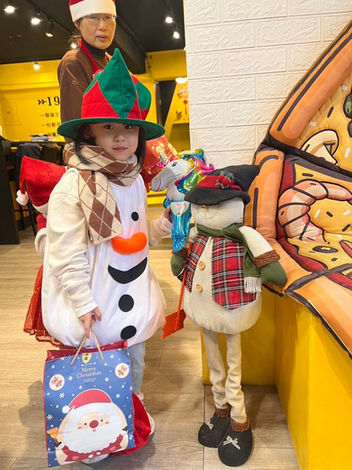 LINE_ALBUM_1221聖誕節報佳音_231225_1