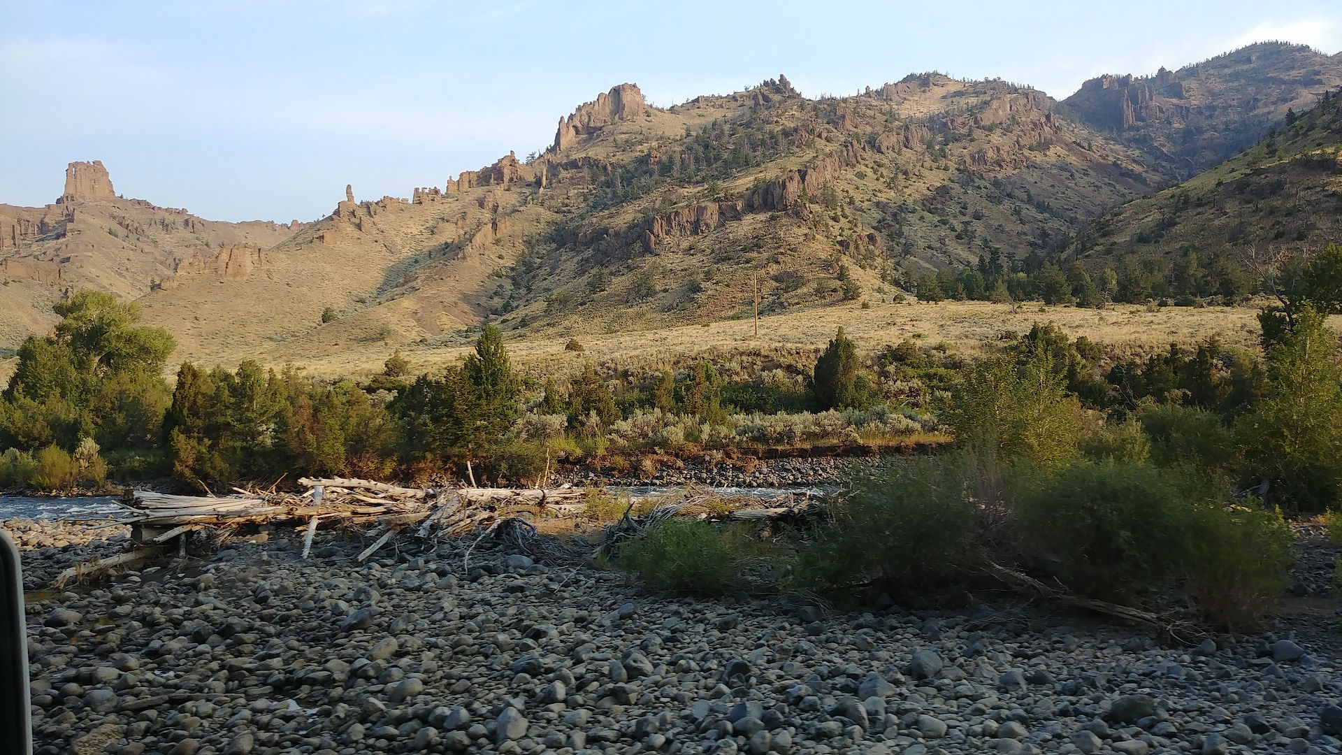 0822180807_HDR