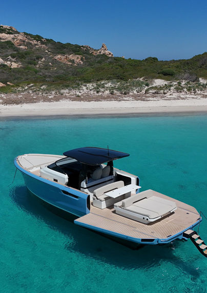 Bellini Astor 36 luxury yacht Sardinia
