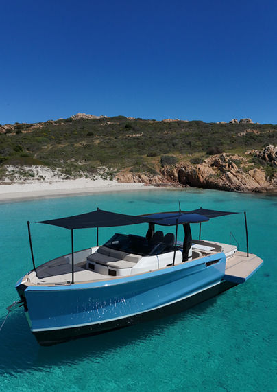 Bellini Astor 36 luxury yacht Sardinia