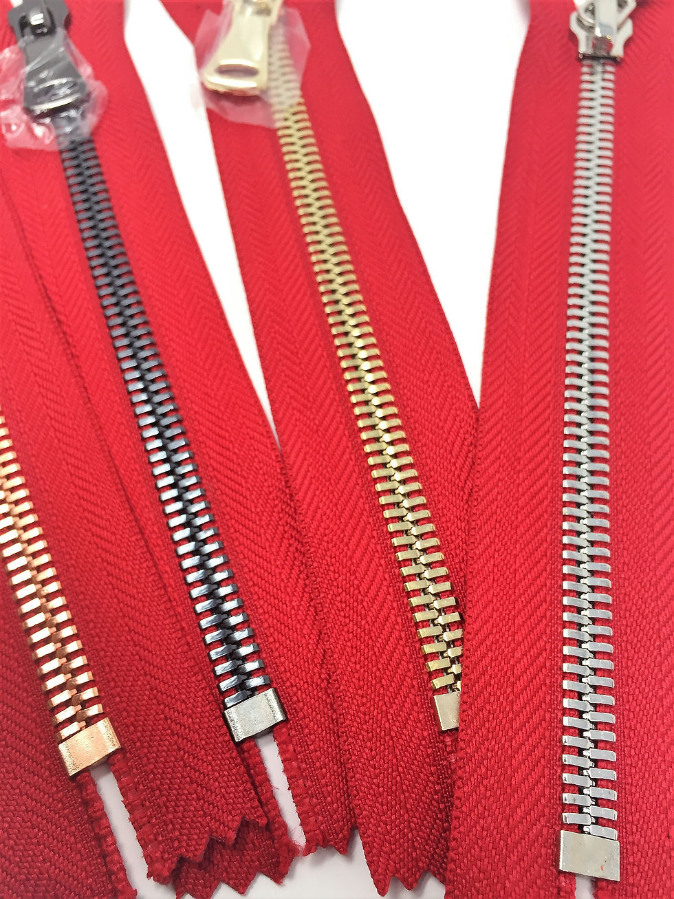 Thumbnail: Red 7 inch 8MM High Glossy Polished European Zipper