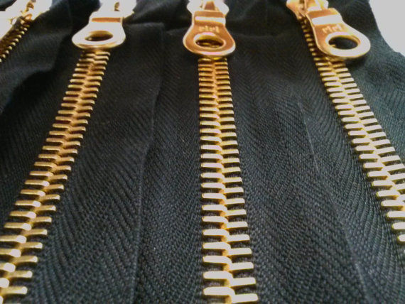 Thumbnail: Riri Zipper 7 Inches 8mm Gold Teeth Closed Bottom NON-SEPARATING - Black