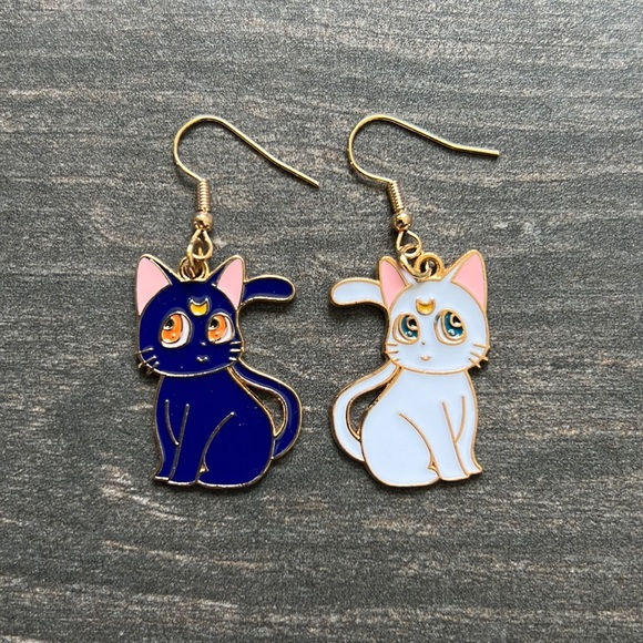 Thumbnail: Earring Luna and Artemis - Sailor Moon