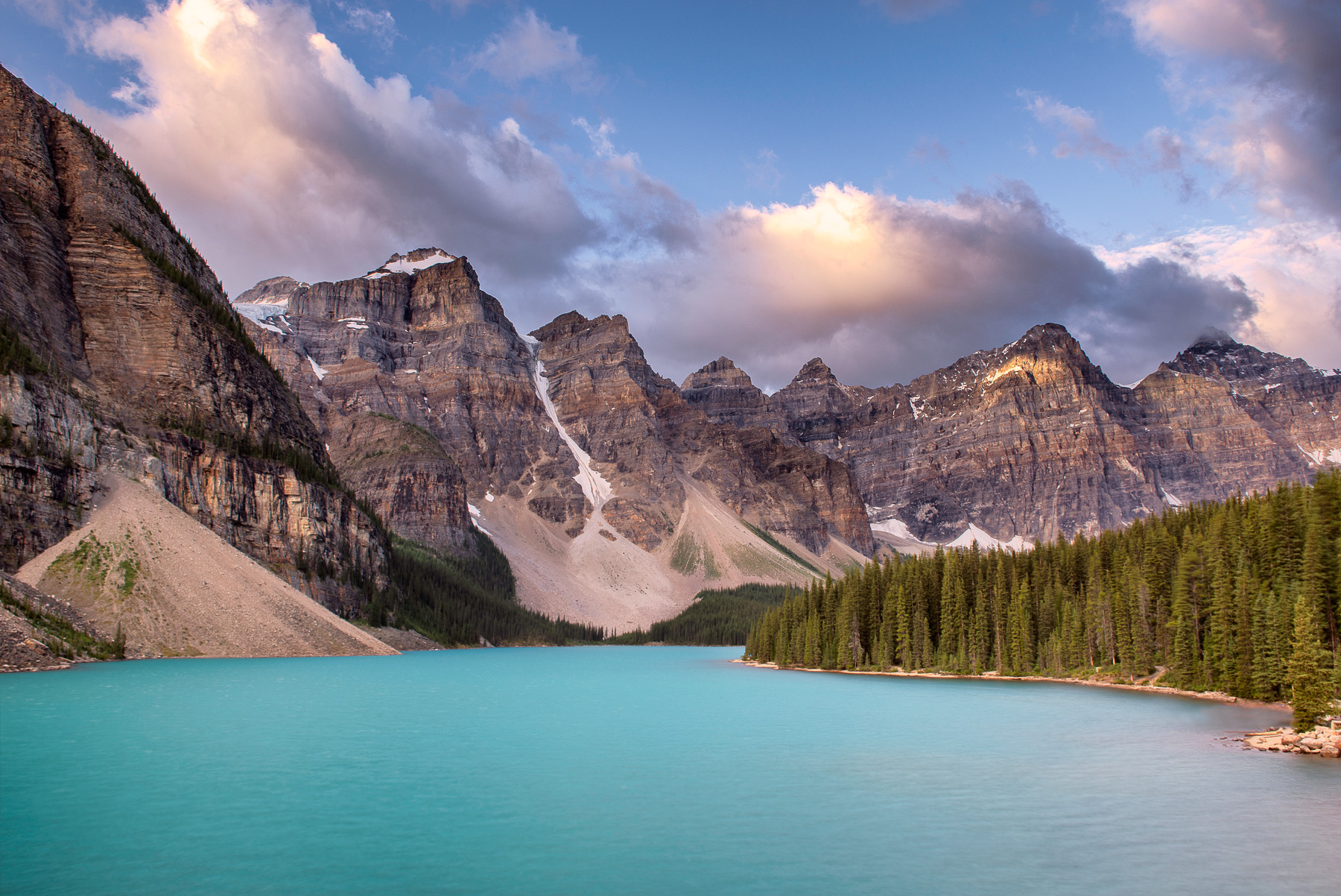 Moraine Lake, Canada