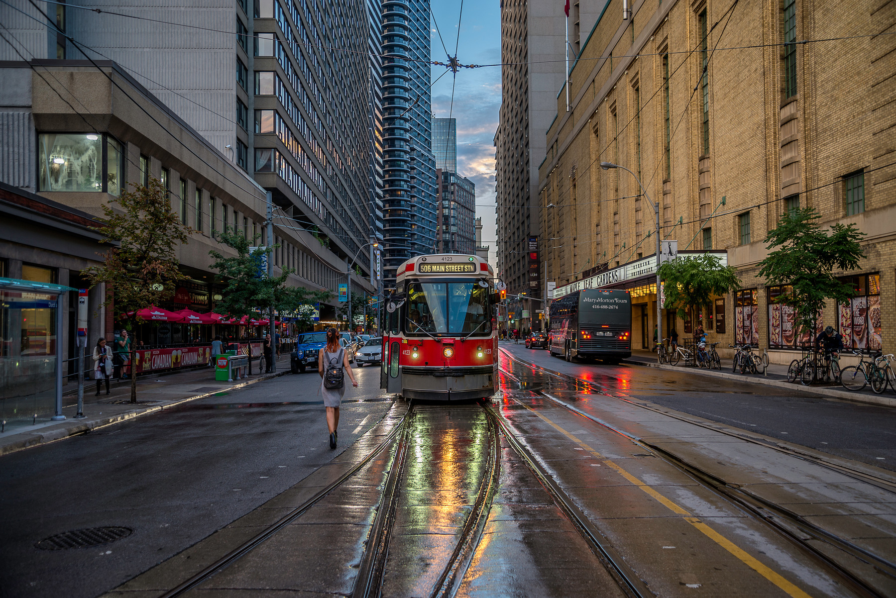 Toronto 12, Canada