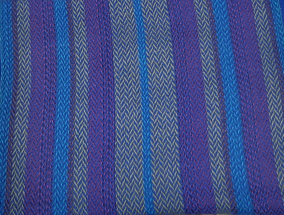 Miniaturbild: Schal aus Alpakagarn und Seide