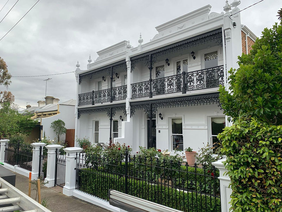 Heritage iron balcony painting