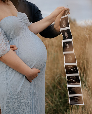 Maternity Stella & George NEW-2.jpg