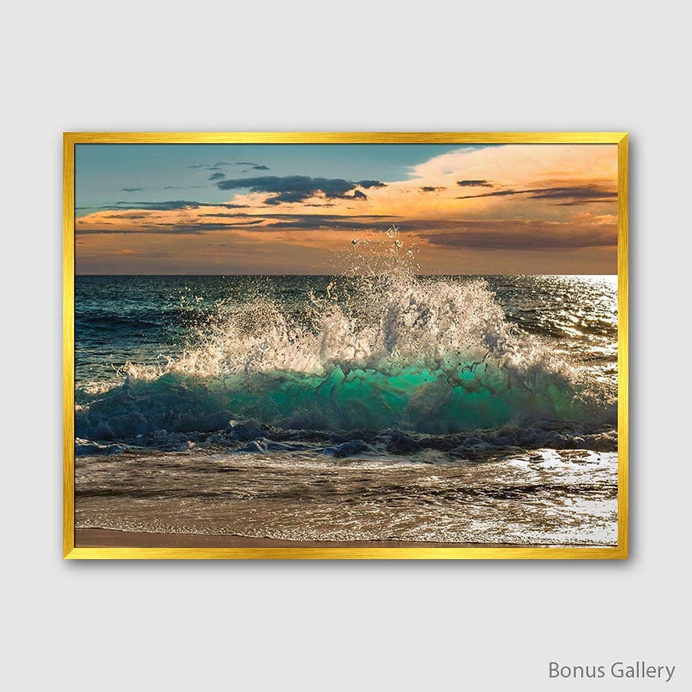 ภาพขนาดย่อ: Wave crashing on the beach, Kauai Island, Hawaii (E)