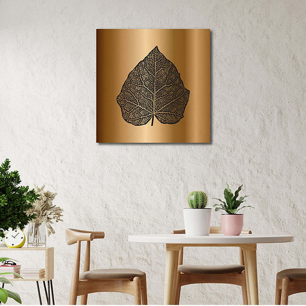 Thumbnail: Detail Leaf on Golden Background (A)
