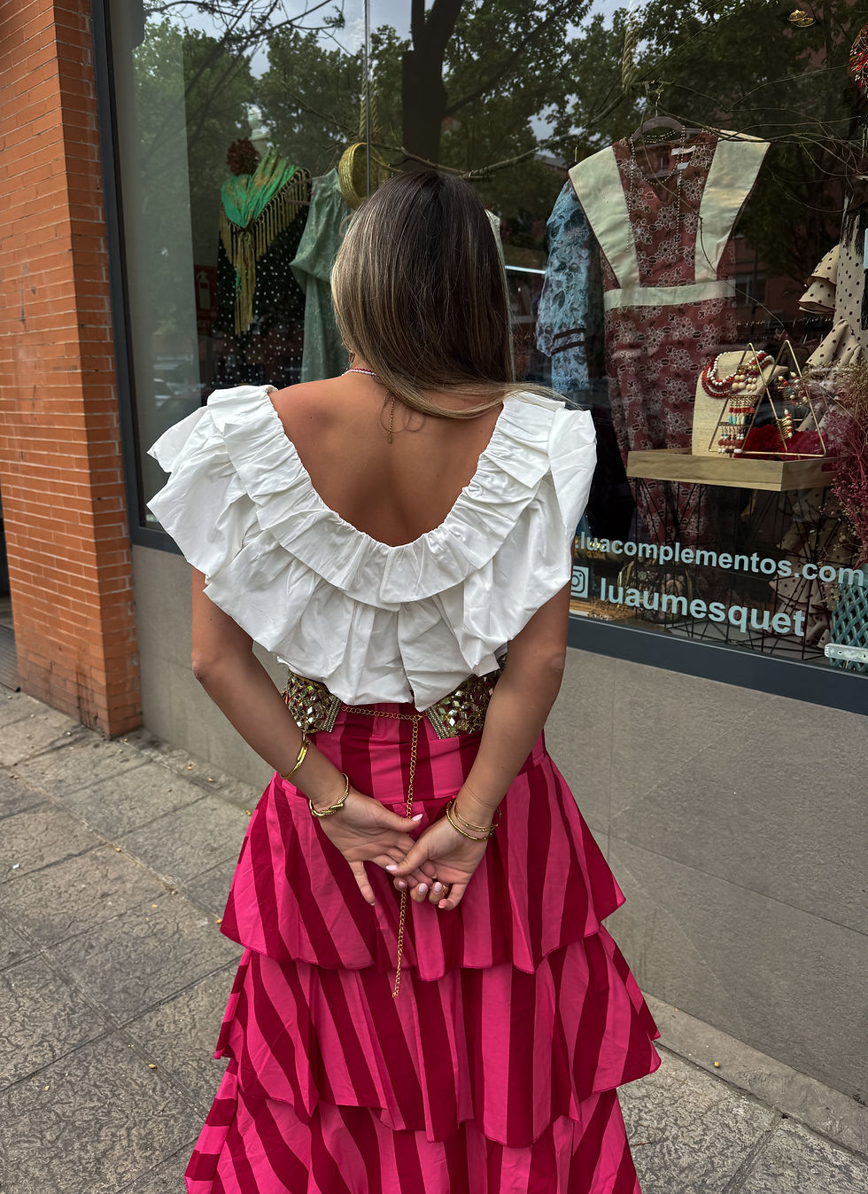 Miniatura: Camiseta volantes blanca 