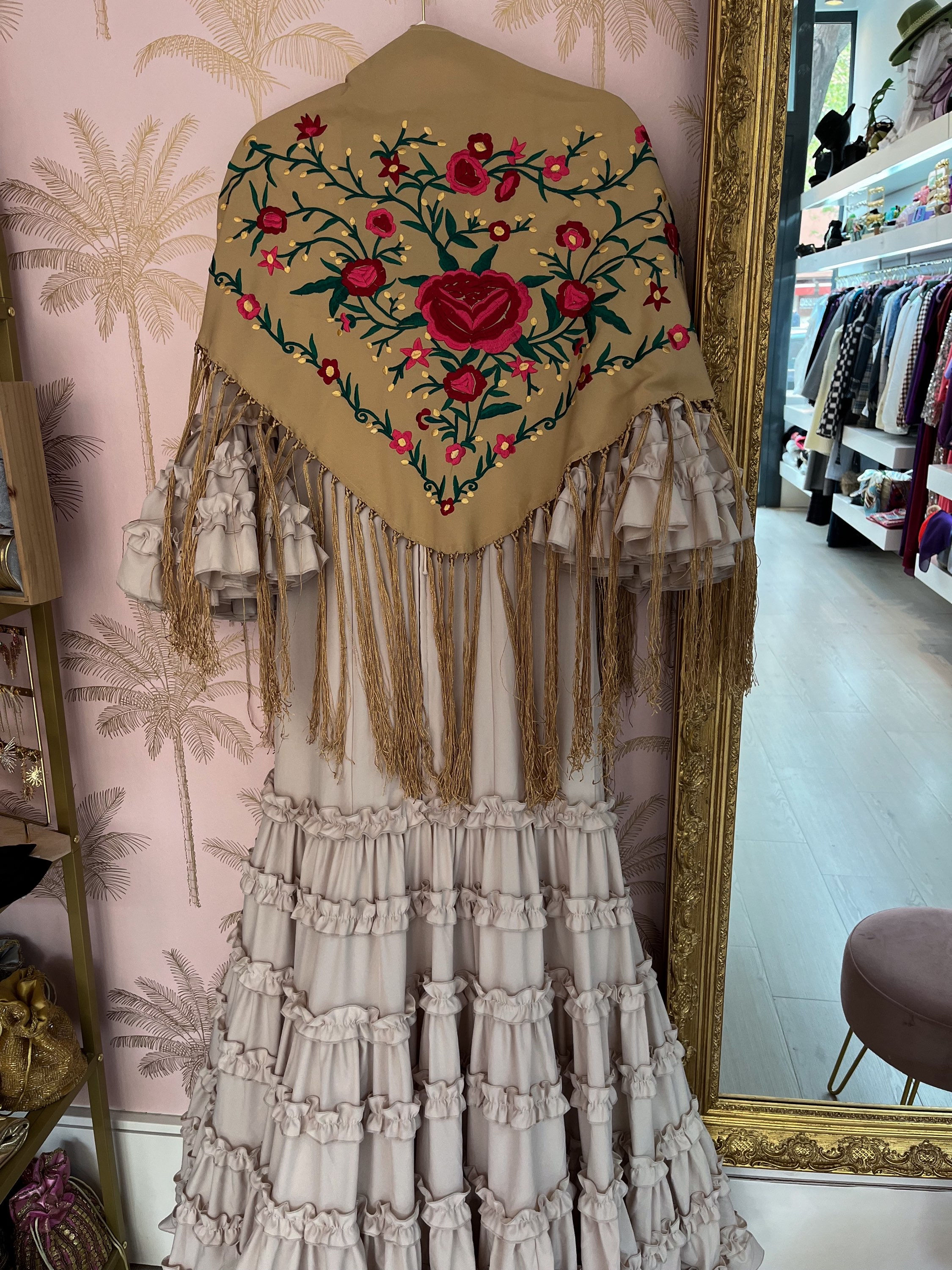 Mantoncillo Triana ocre 