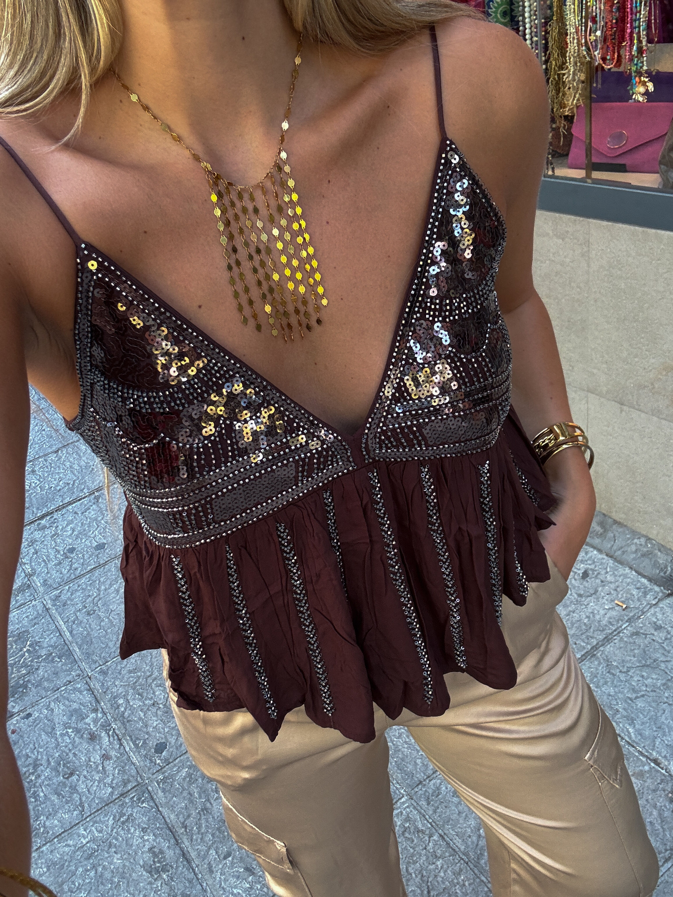 Collar Arabia dorado