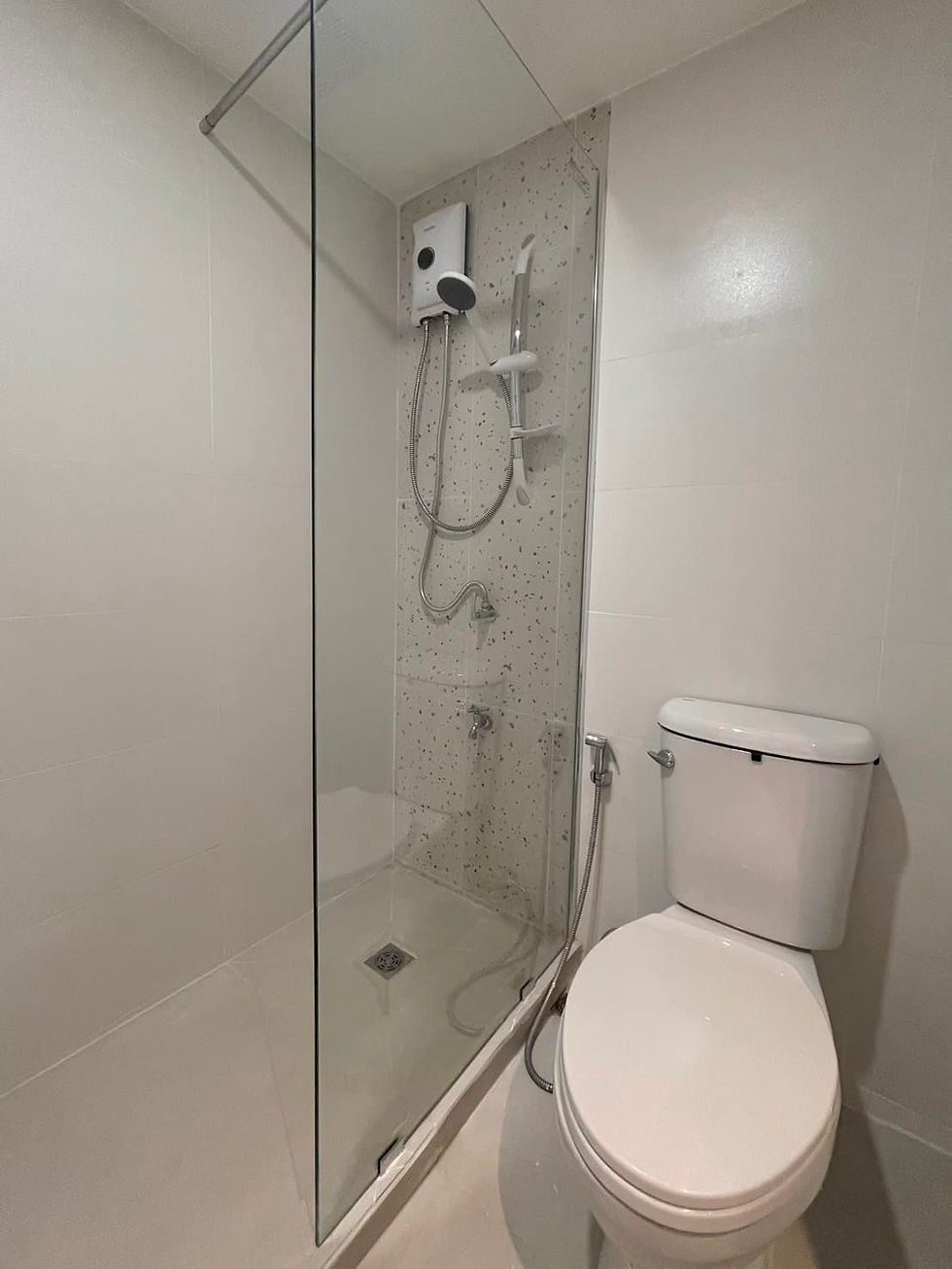 Thumbnail: ขายคอนโด JC Hill Place เจ็ดยอดพลาซ่า  Condo for sale at ChetYot plaza