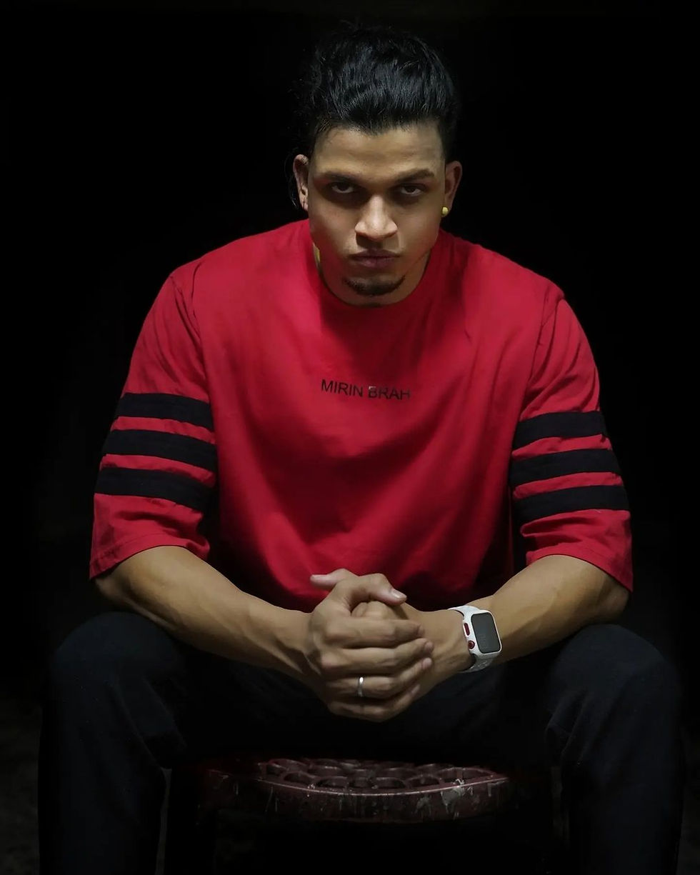 Yash Anand over size t-shirt red