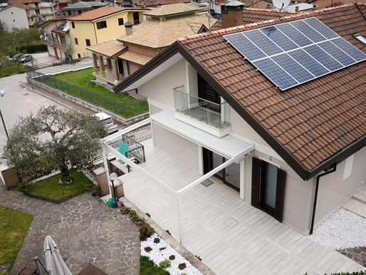 da oggi, installare una pergola in casa è più facile
grazie all'Attività di Edilizia Libera