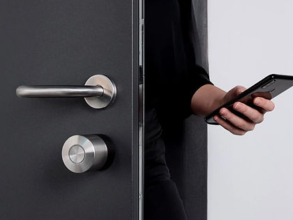 Abra a sua porta pelo seu celular.jpg